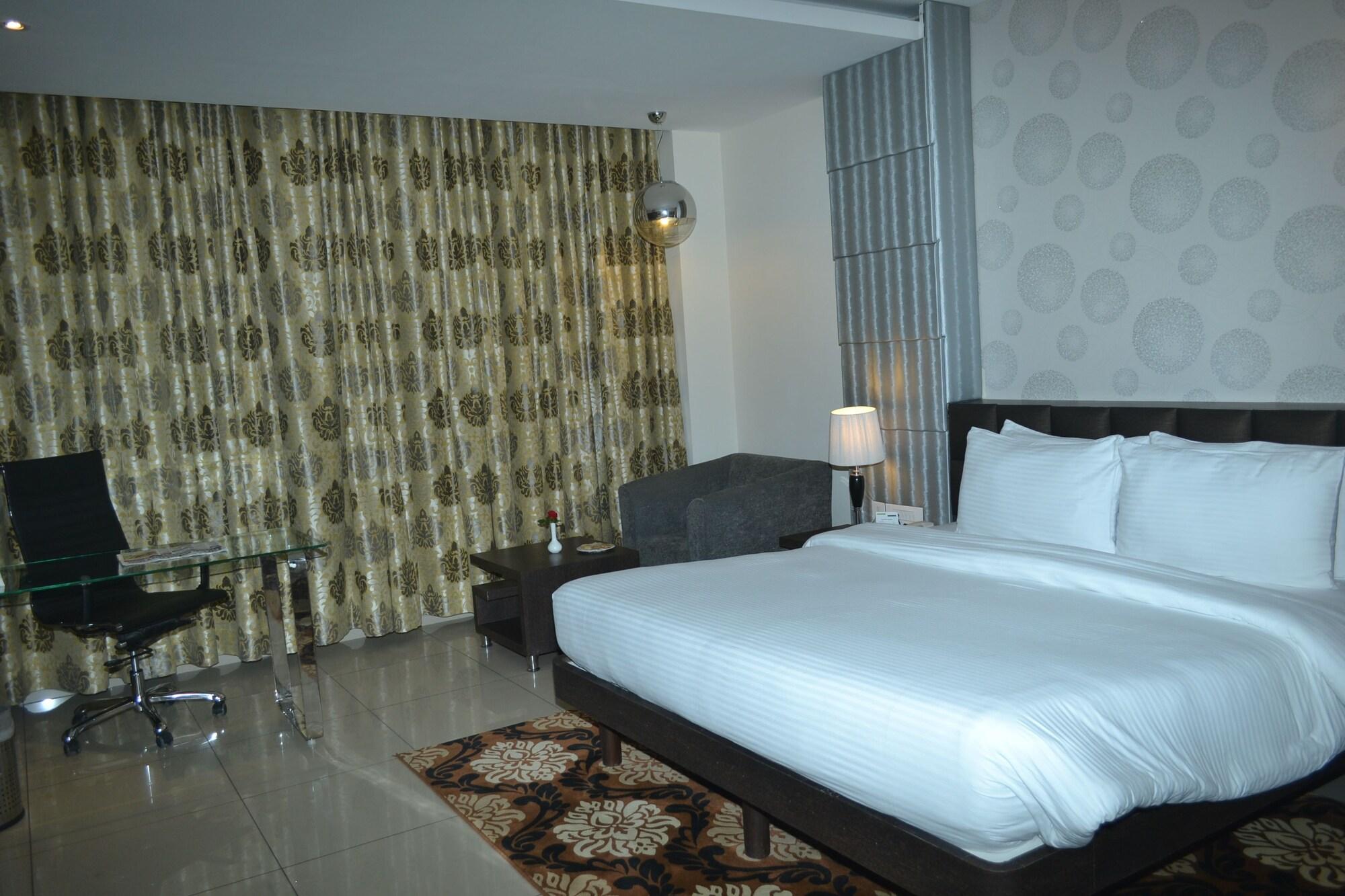 Rivatas By Ideal Varanasi Exterior photo