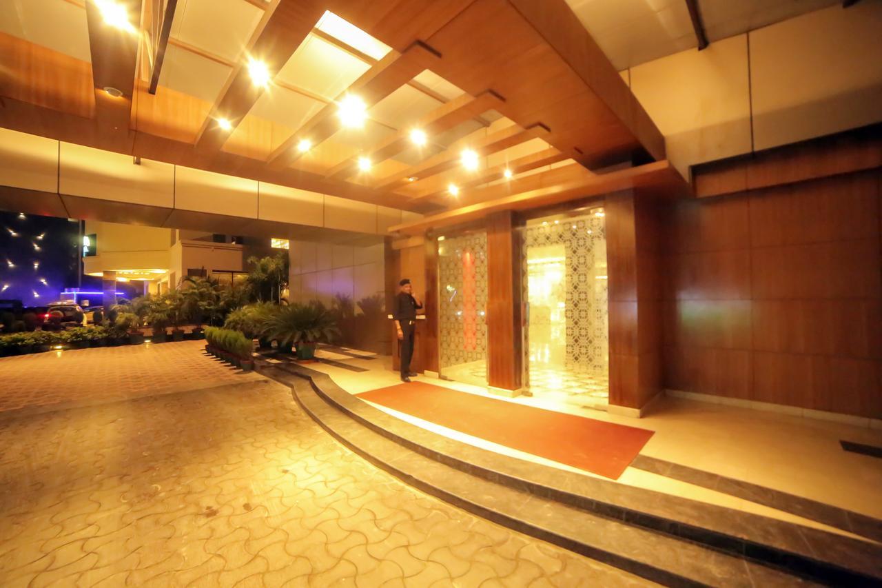 Rivatas By Ideal Varanasi Exterior photo
